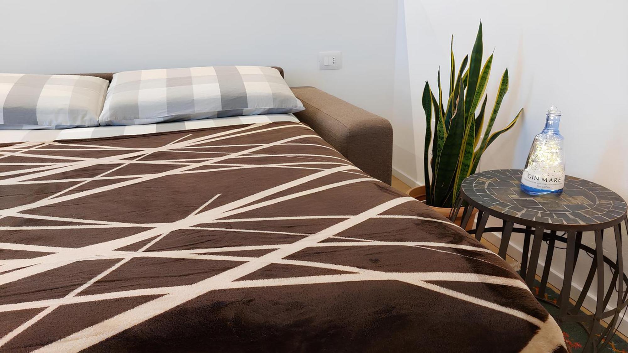 Over The Castle Apartment Тренто Екстериор снимка