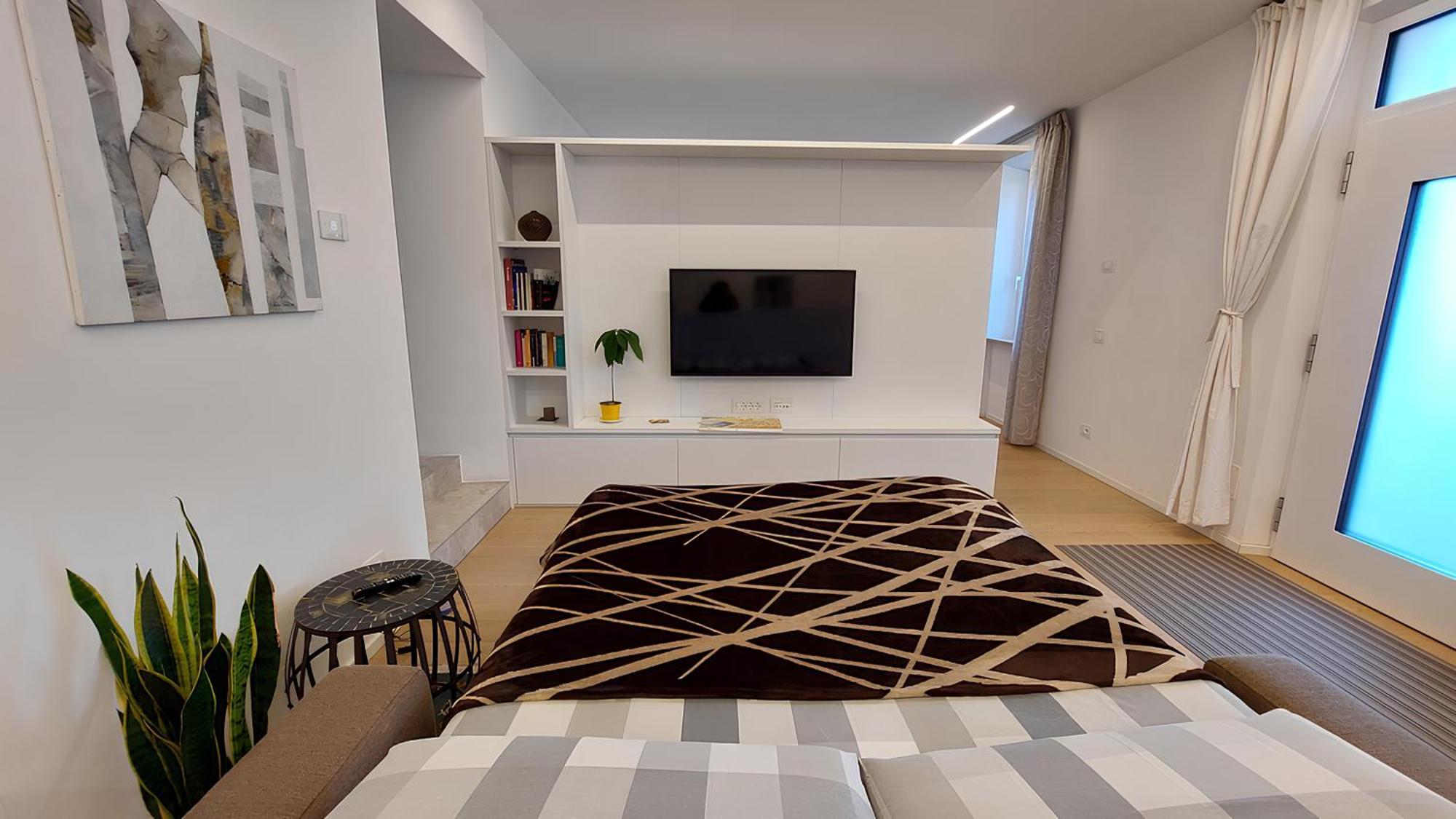 Over The Castle Apartment Тренто Екстериор снимка