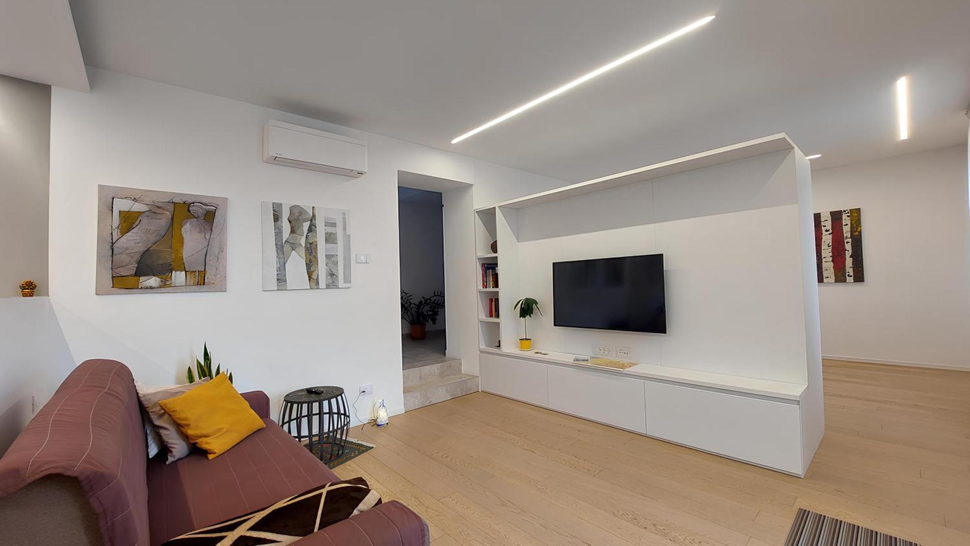 Over The Castle Apartment Тренто Екстериор снимка